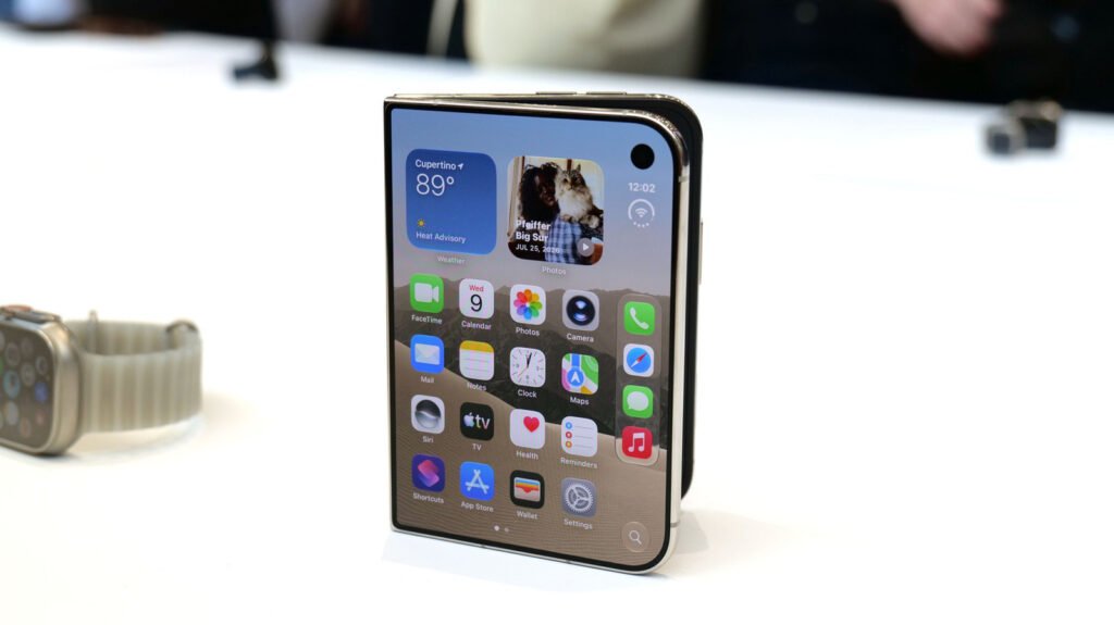 Apple Unveils iPhone Duo Amidst High Demand and Short Supply The new iPhone Duo device