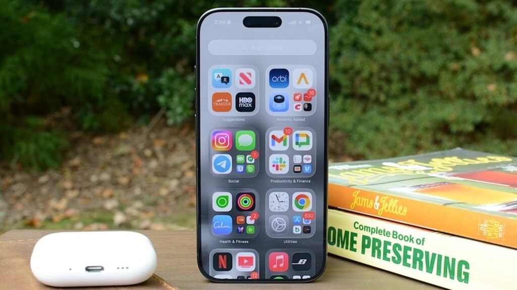 Apple Faces Pressure to Lower Phone Battery Costs techdrogo phone battery replacements guide