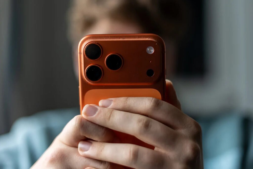 Survey Reveals Digital Read Receipts Impact Daily Life User checking settings for digital read receipts