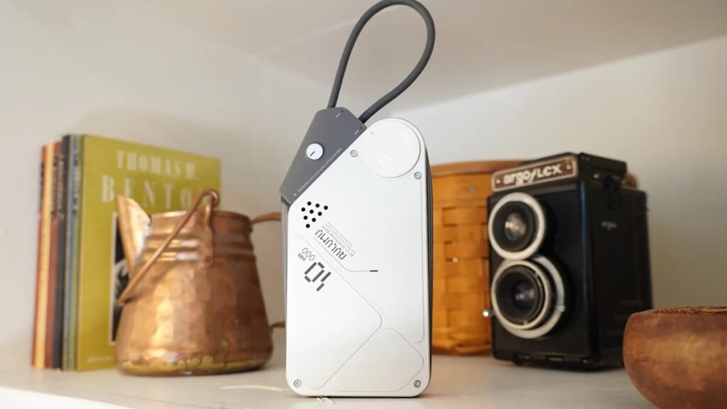 Why Industry Pros Say Skip Used Earbuds and Power Banks Testing used earbuds