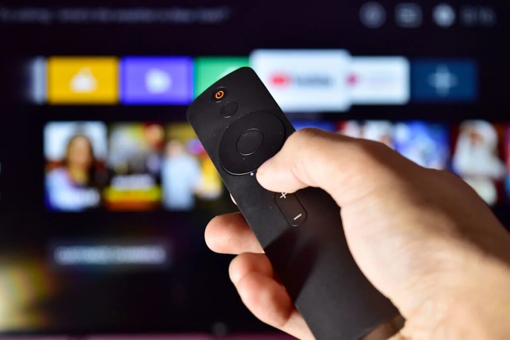 Smart TV Owners Turn to AI to Delete Aggressive Ads minimalist smart TV layout