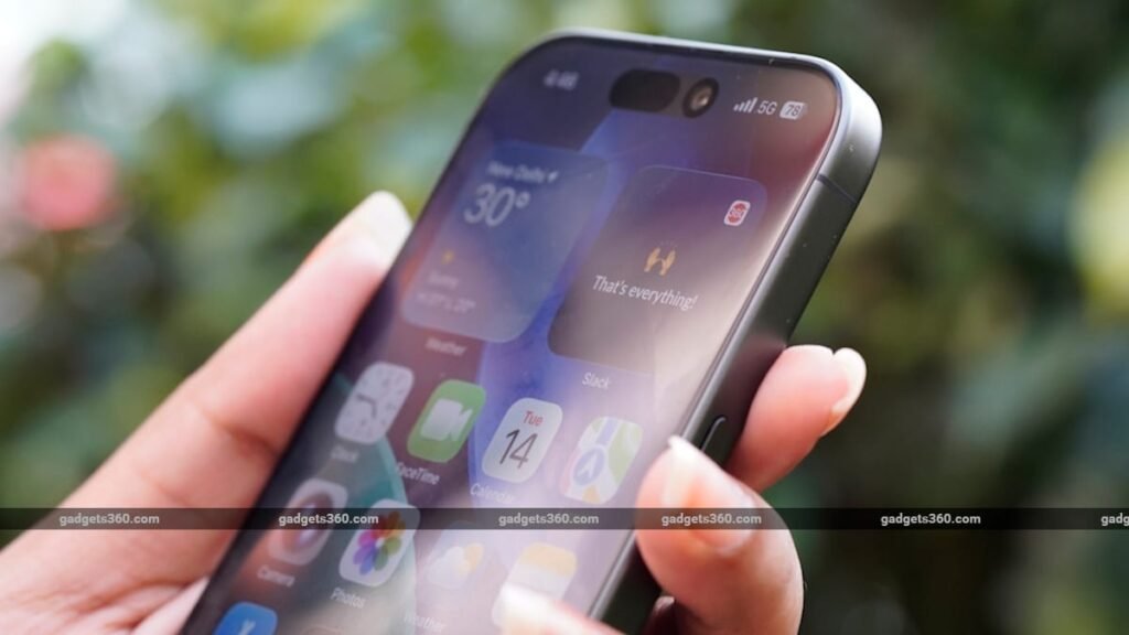 smartphone displaying location access settings